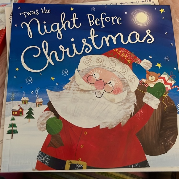 My Christmas Collection NWT. 4 Christmas stories. Cute Box with a handle - Picture 8 of 9